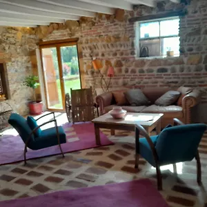  Guest house Le Moulin De Chamambard